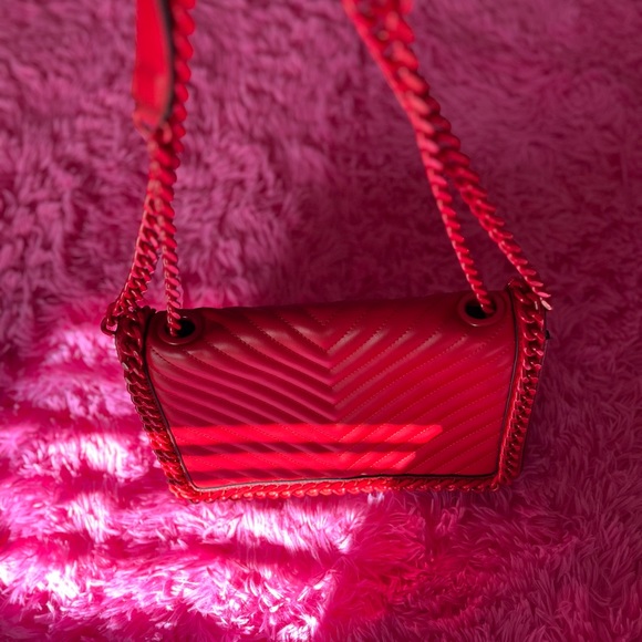 Red Aldo crossbody purse ( worn twice ) - Picture 4 of 4